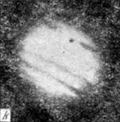 Рис. 96. Юпитер, сфотографированный в шести цветах. к - красные