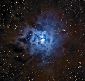 Туманность Ирис (NGC 7023). Источник - cs.astronomy.com/cfs-file.ashx/__key/telligent-evolution-components-attachments/13-59-00-00-00-49-00-59/Iris_5F00_LRGB_5F00_Final.jpg